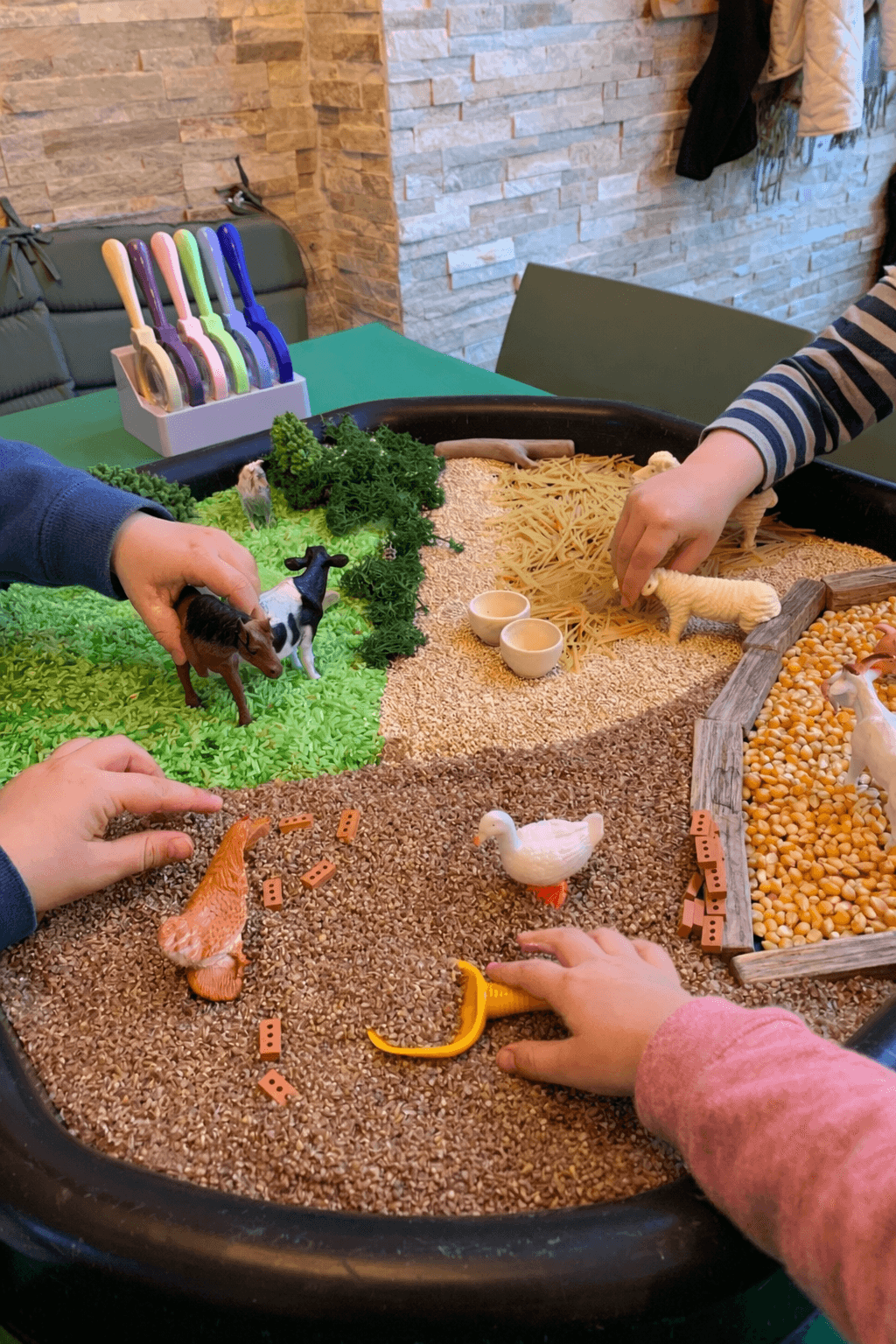 Mindful Minds: Sensory Lab - Winford (Billingual)